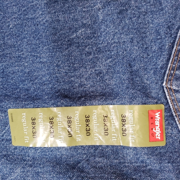 NWT Wrangler Regular Fit Five Star Premium Denim Jeans  Men's Size 38x30 - Picture 7 of 10